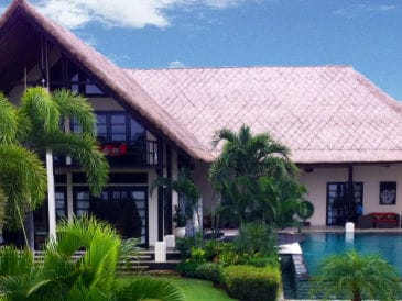 Lovina Beach villa