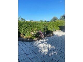 Kleiner Vorgarten am Haupteingang