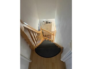 Treppe zum Schlafbereich im 1. OG