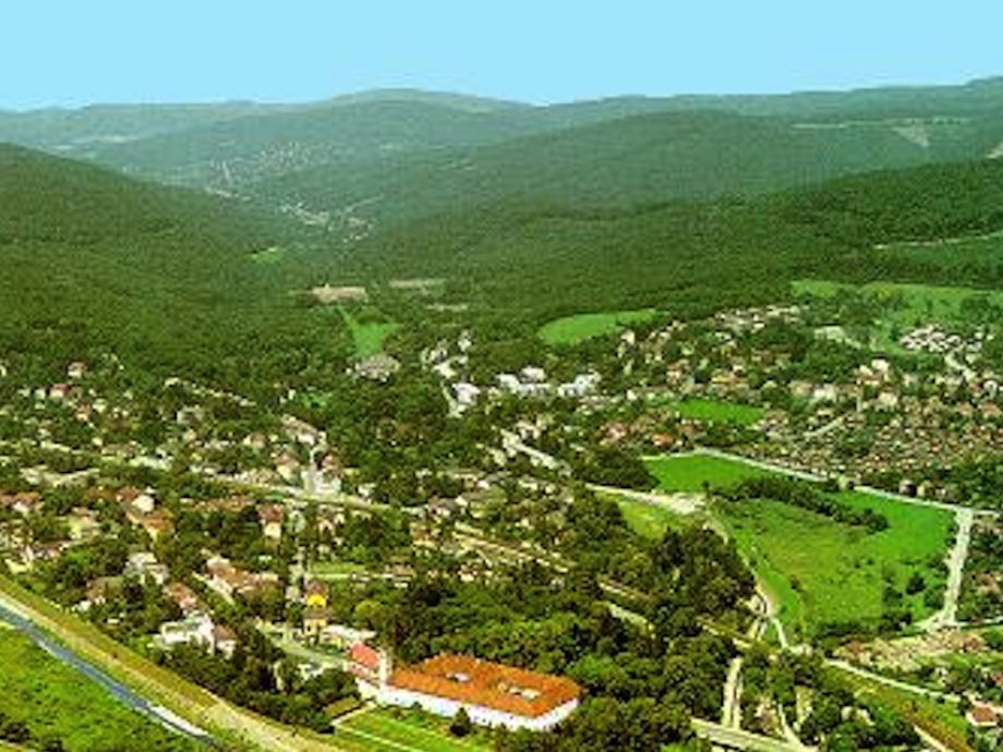 luftaufnahme unserer wiese vor dem haus