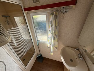 Chalet Vrouwenpolder Features 10