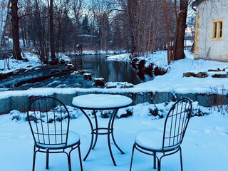 Winterromantik am Fluss