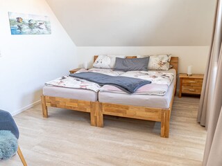 Schlafzimmer oben Ostseite