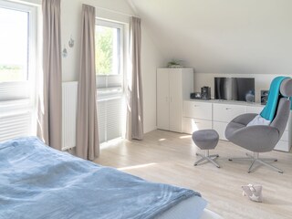 Schlafzimmer oben Westseite