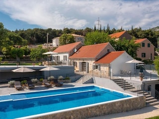 Ferienhaus Radonić  25