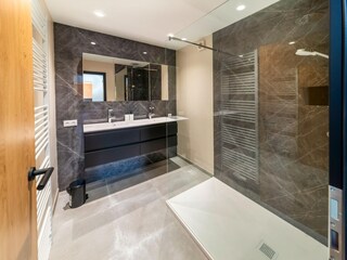 Villa Robertville Kenmerken 32