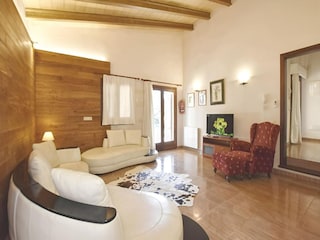 Holiday house Maria De La Salut Features 24