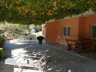 Apartment Drace Outdoor Recording 1