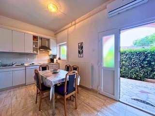 Apartment Novi Vinodolski Features 30