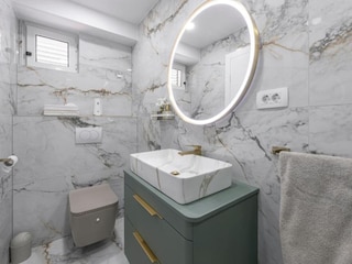 Villa Dubrovnik Features 32