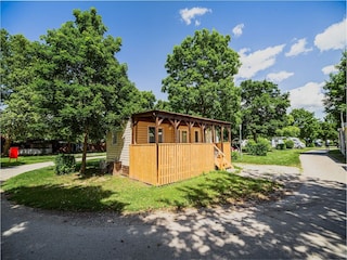 Trailer Catez ob Savi Outdoor Recording 1