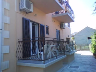 Ferienhaus Supetar Außenaufnahme 6