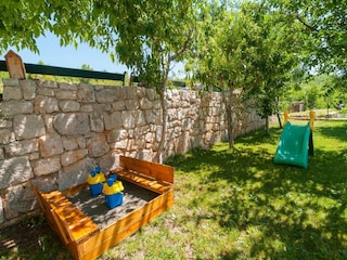 Ferienhaus Zmijavci  26