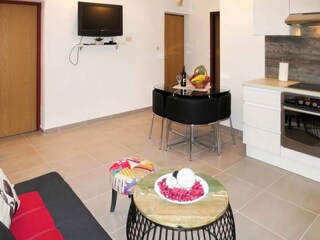 Appartement Arbanija Kenmerken 4