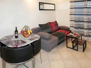 Apartment Arbanija Features 2