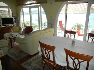 Apartment Okrug Gornji Features 7