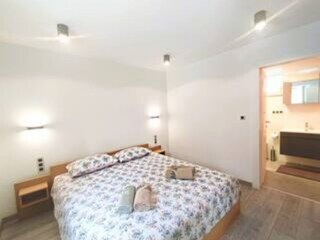 Holiday house Lupoglav Features 12