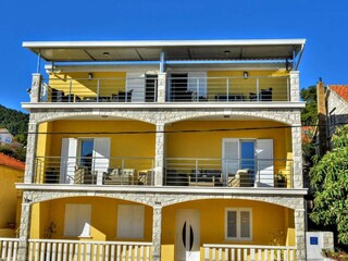 Appartement Brna Buitenaudio-opname 5