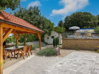 Appartement Vrh Buitenaudio-opname 4