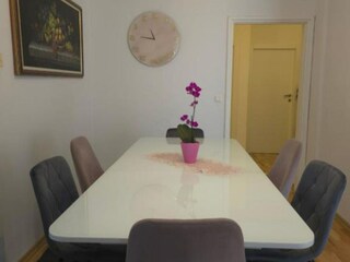 Appartement Okrug Donji Buitenaudio-opname 8