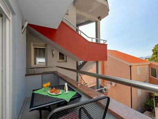 Apartment Baška Voda Außenaufnahme 2