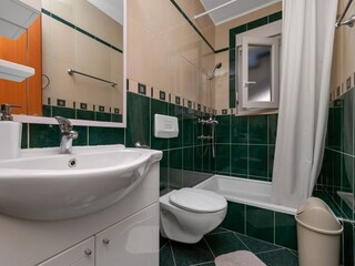 Appartement Baška Voda Équipement 14