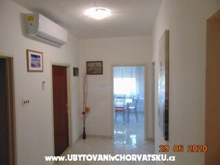 Appartement Seget Donji Enregistrement extérieur 2