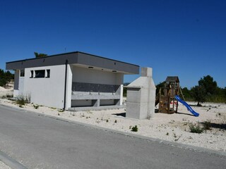 Roulotte Drage, Adria Enregistrement extérieur 4