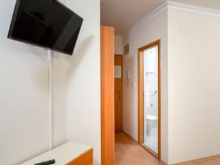 Apartment Vrboska Features 1