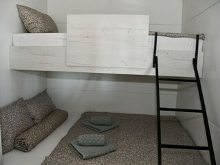 Roulotte Drage, Adria Équipement 11