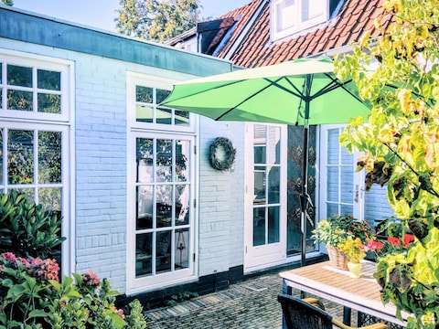 Holiday apartment Damlanderhofje