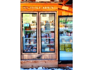 Selbstbedienungshofladen in unmittelbarer Nähe