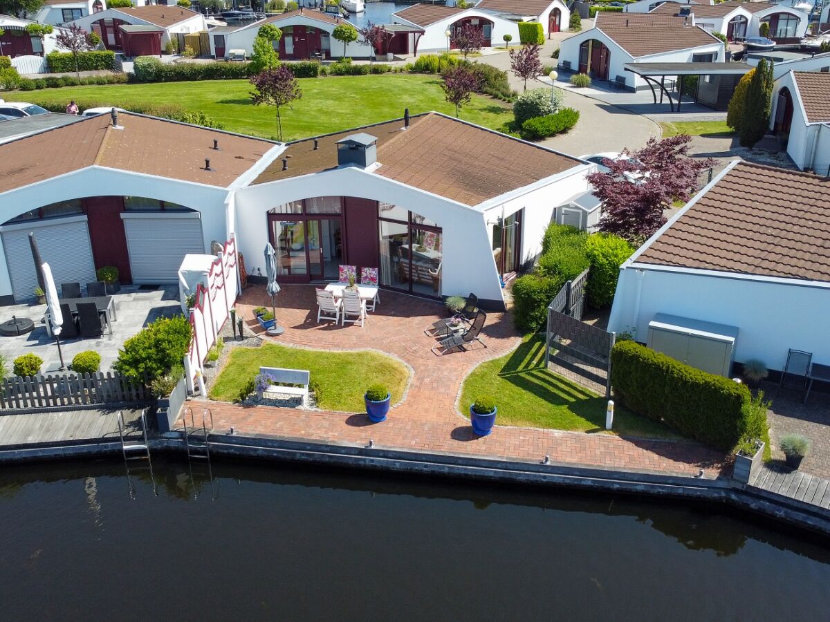 Bungaló Lemmer Grabación al aire libre 1