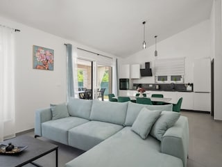 Villa Santalezi Características 3