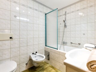 Holiday apartment Seefeld in Tirol Bathroom 7