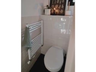 die Toilette