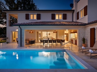 Villa Maxime mit Pool