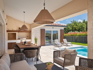 Villa Maxime mit Pool
