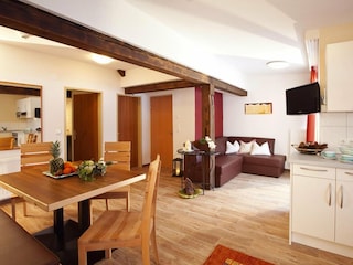 Apartment Mathon Features 4