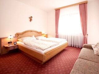 Schlafzimmer mit Zugspitzblick