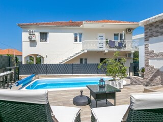 Holiday house Okrug Gornji  10