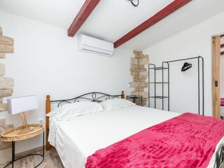 Holiday house Okrug Gornji  23