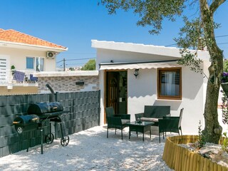 Holiday house Okrug Gornji  34