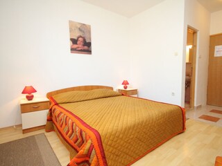 Holiday room Verunić  15