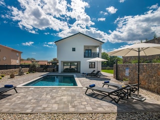 Villa Taralis