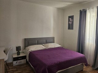 Apartment Okrug Gornji  12