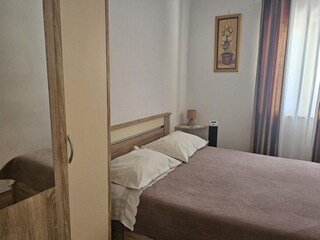 Apartment Okrug Gornji  14