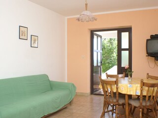 Apartment Povljana  19