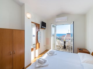 Apartment Tucepi  13