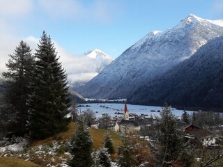 Holzgau, hinten links Schönau